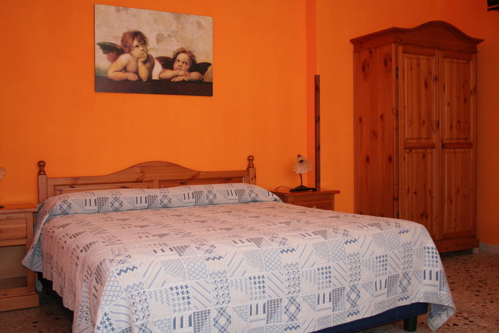 Casa Vacanze Margherita Locogrande Szoba fotó